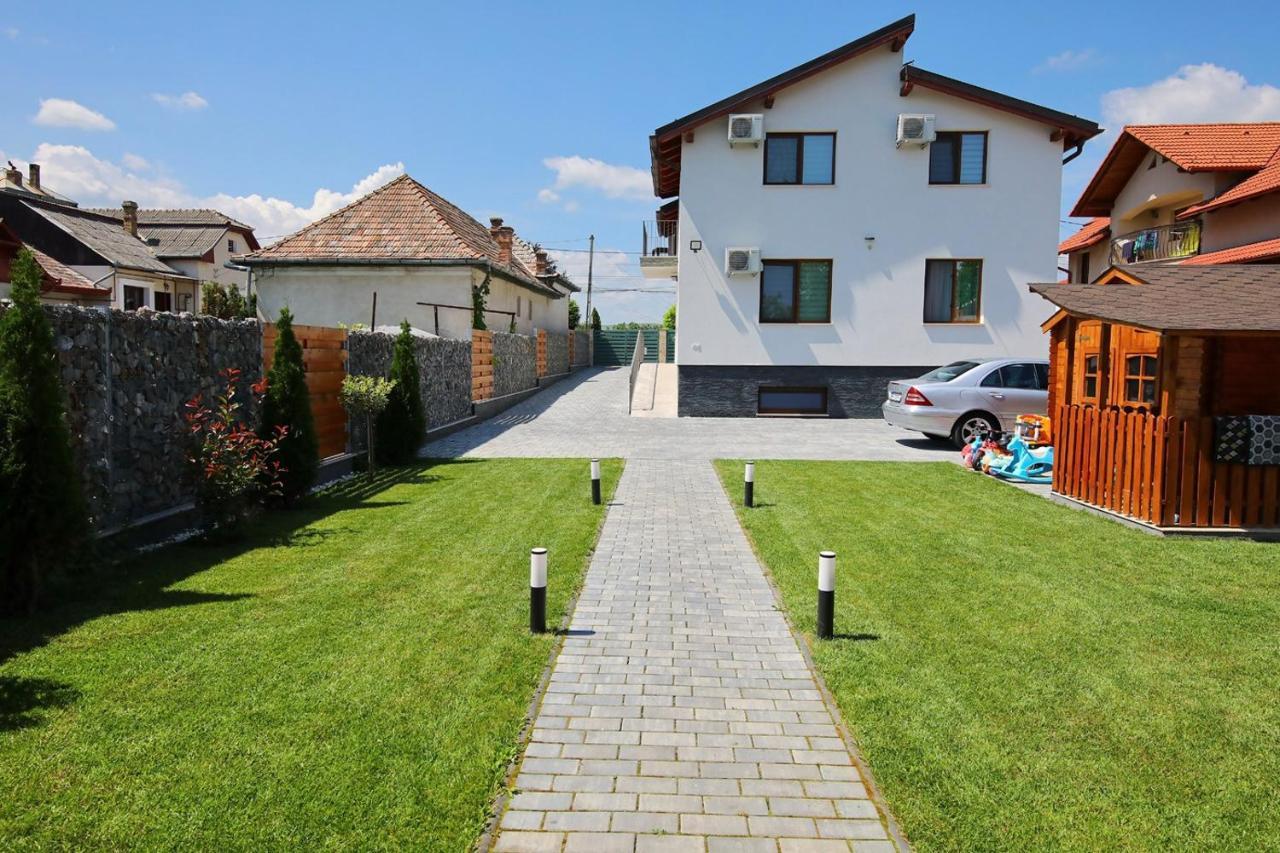 Готель Casa Sorriso Турда Екстер'єр фото